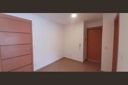 Sala de apartamento para alugar com 2 quartos, 37m² em Centro, Osasco
