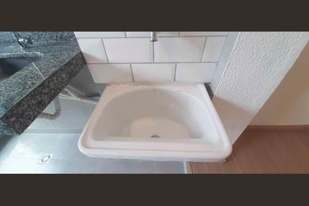 Apartamento à venda com 37m², 2 quartos e 1 vagaCozinha e Área de Serviço