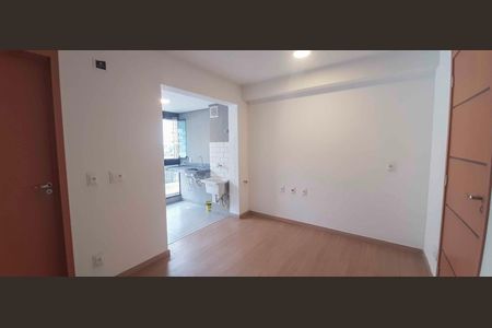 Sala de apartamento para alugar com 2 quartos, 37m² em Centro, Osasco