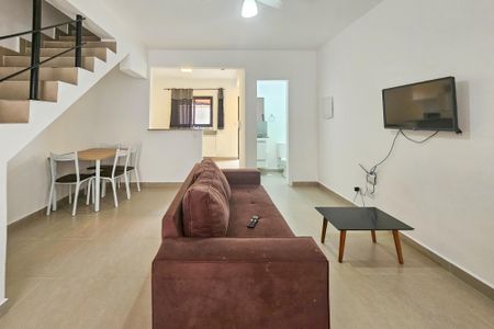 Sala de apartamento para alugar com 2 quartos, 70m² em Balneario Praia do Perequê, Guarujá