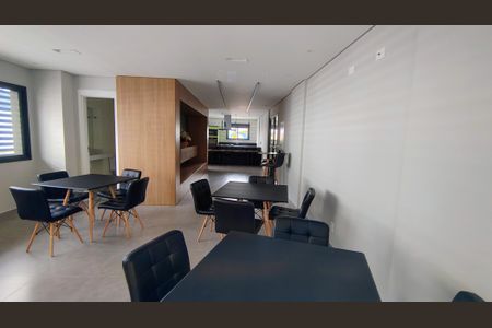 Apartamento para alugar com 37m², 2 quartos e 1 vaga Apartamento para alugar com 37m², 2 quartos e 1 vagaÁrea comum - Salão de festas