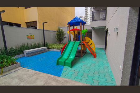 Apartamento para alugar com 37m², 2 quartos e 1 vaga Apartamento para alugar com 37m², 2 quartos e 1 vagaÁrea comum - Playground