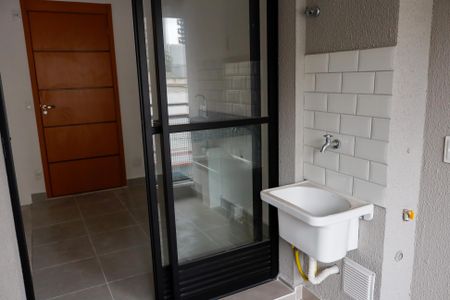 Apartamento para alugar com 37m², 2 quartos e 1 vaga Apartamento para alugar com 37m², 2 quartos e 1 vagaSacada