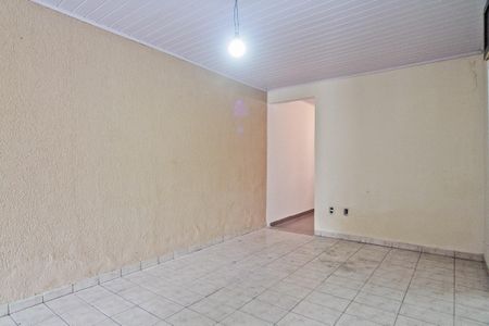 Casa à venda com 150m², 3 quartos e 2 vagas Casa à venda com 150m², 3 quartos e 2 vagasSala