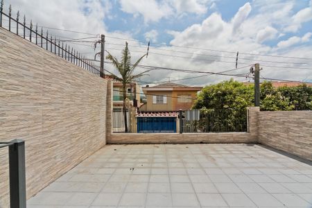 Casa à venda com 150m², 3 quartos e 2 vagas Casa à venda com 150m², 3 quartos e 2 vagasÁrea externa