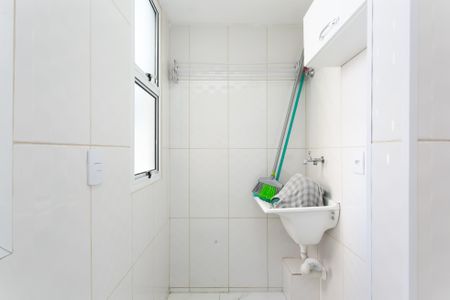 Apartamento para alugar com 42m², 2 quartos e 1 vaga Apartamento para alugar com 42m², 2 quartos e 1 vagaÁrea de Serviço