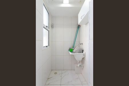 Apartamento para alugar com 42m², 2 quartos e 1 vaga Apartamento para alugar com 42m², 2 quartos e 1 vagaÁrea de Serviço