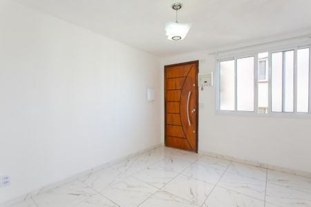 Apartamento para alugar com 42m², 2 quartos e 1 vaga Apartamento para alugar com 42m², 2 quartos e 1 vagaSala