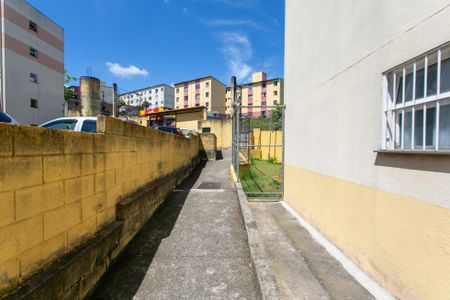 Apartamento para alugar com 42m², 2 quartos e 1 vaga Apartamento para alugar com 42m², 2 quartos e 1 vagaÁrea de Serviço