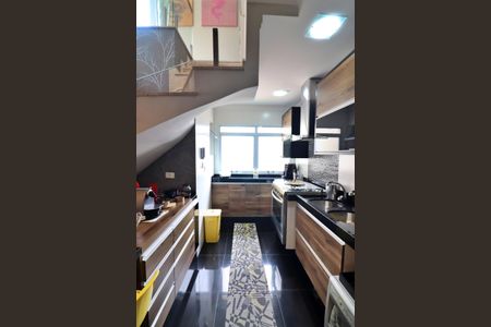 Apartamento à venda com 170m², 3 quartos e 2 vagasCozinha 
