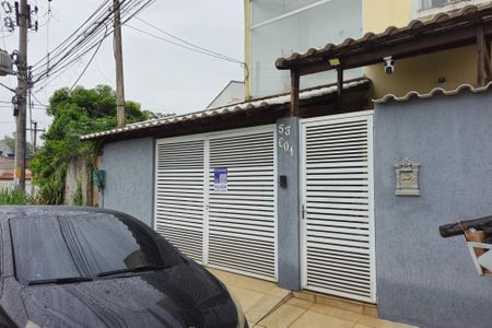 Casa para alugar com 104m², 2 quartos e 1 vaga Casa para alugar com 104m², 2 quartos e 1 vagaFachada