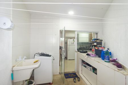 Casa para alugar com 104m², 2 quartos e 1 vaga Casa para alugar com 104m², 2 quartos e 1 vagaÁrea de Serviço