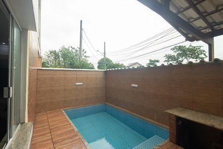 Casa para alugar com 104m², 2 quartos e 1 vaga Casa para alugar com 104m², 2 quartos e 1 vagaQuintal