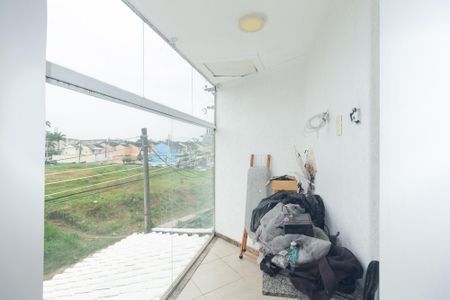 Casa para alugar com 104m², 2 quartos e 1 vaga Casa para alugar com 104m², 2 quartos e 1 vagaVaranda da Suíte 1