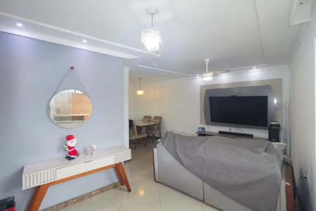 Sala de casa para alugar com 2 quartos, 104m² em Campo Grande, Rio de Janeiro