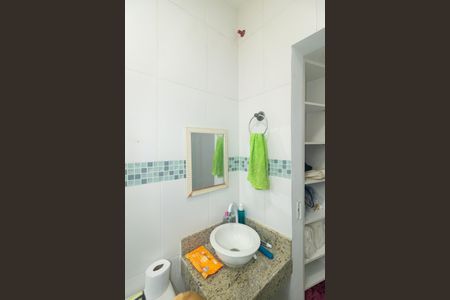 Casa para alugar com 104m², 2 quartos e 1 vaga Casa para alugar com 104m², 2 quartos e 1 vagaBanheiro da Suíte 2