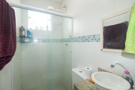 Casa para alugar com 104m², 2 quartos e 1 vaga Casa para alugar com 104m², 2 quartos e 1 vagaBanheiro da Suíte 2