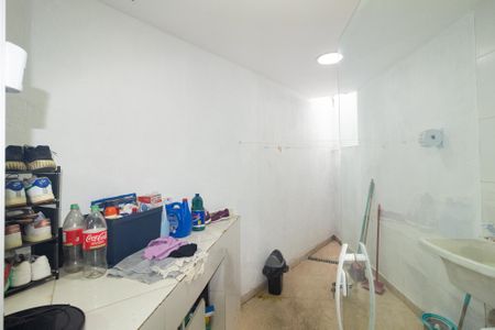 Casa para alugar com 104m², 2 quartos e 1 vaga Casa para alugar com 104m², 2 quartos e 1 vagaÁrea de Serviço