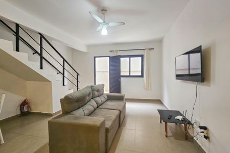 Sala de casa para alugar com 2 quartos, 70m² em Balneario Praia do Perequê, Guarujá