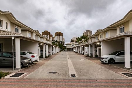 Apartamento para alugar com 93m², 3 quartos e 2 vagas