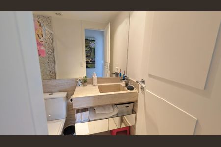 Apartamento à venda com 72m², 2 quartos e 1 vaga