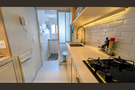 Apartamento à venda com 72m², 2 quartos e 1 vaga Apartamento à venda com 72m², 2 quartos e 1 vagaCozinha