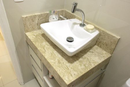 Apartamento para alugar com 60m², 2 quartos e 1 vagaBanheiro