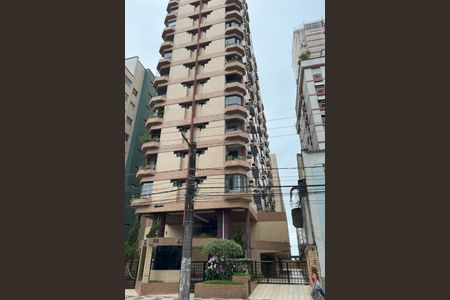 Apartamento para alugar com 60m², 2 quartos e 1 vagaFachada