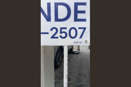 Casa à venda com 158m², 2 quartos e 2 vagas Casa à venda com 158m², 2 quartos e 2 vagasPlaquinha