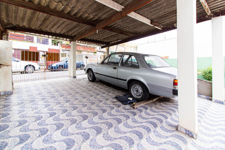 Casa à venda com 158m², 2 quartos e 2 vagas Casa à venda com 158m², 2 quartos e 2 vagasÁrea externa