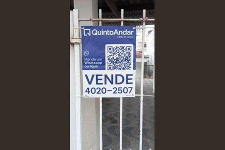 Casa à venda com 158m², 2 quartos e 2 vagas Casa à venda com 158m², 2 quartos e 2 vagasPlaquinha