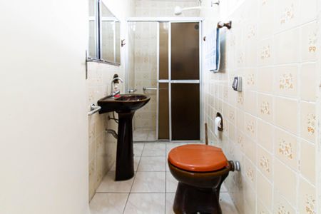 Casa à venda com 158m², 2 quartos e 2 vagas Casa à venda com 158m², 2 quartos e 2 vagasBanheiro