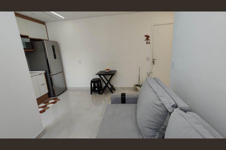 Sala de apartamento para alugar com 2 quartos, 48m² em Tanquinho, Ferraz de Vasconcelos