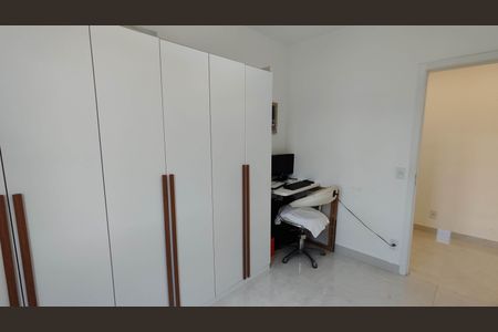 Quarto 1 de apartamento para alugar com 2 quartos, 48m² em Tanquinho, Ferraz de Vasconcelos