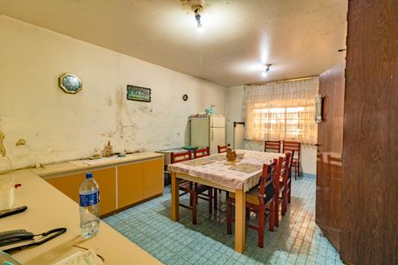 Casa à venda com 362m², 4 quartos e 6 vagas