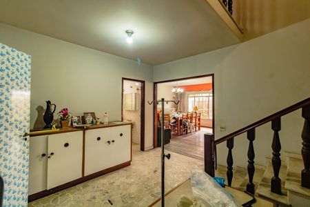 Casa à venda com 362m², 4 quartos e 6 vagas