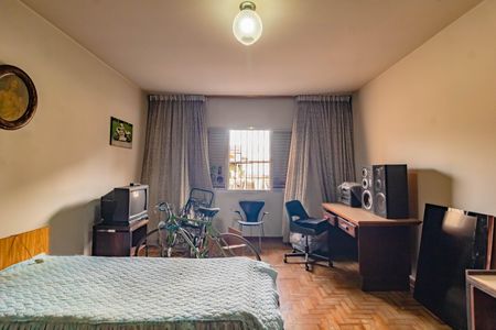 Casa à venda com 362m², 4 quartos e 6 vagas