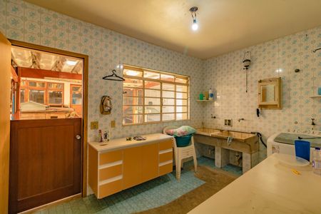 Casa à venda com 362m², 4 quartos e 6 vagas