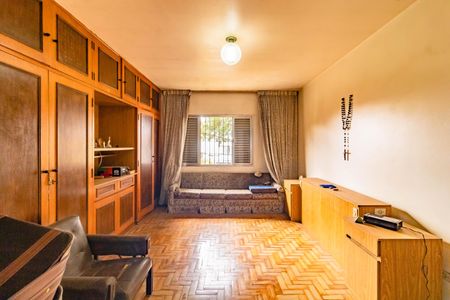 Casa à venda com 362m², 4 quartos e 6 vagas