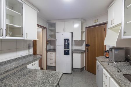 Apartamento à venda com 110m², 3 quartos e 1 vaga Apartamento à venda com 110m², 3 quartos e 1 vagaCozinha