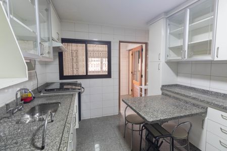 Apartamento à venda com 110m², 3 quartos e 1 vaga Apartamento à venda com 110m², 3 quartos e 1 vagaCozinha