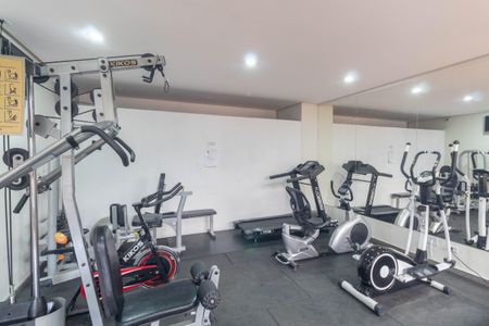 Apartamento à venda com 110m², 3 quartos e 1 vaga Apartamento à venda com 110m², 3 quartos e 1 vagaÁrea comum - Academia