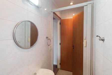 Apartamento à venda com 110m², 3 quartos e 1 vaga Apartamento à venda com 110m², 3 quartos e 1 vagaBanheiro 1