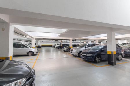 Apartamento à venda com 110m², 3 quartos e 1 vaga Apartamento à venda com 110m², 3 quartos e 1 vagaGaragem