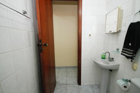 Apartamento para alugar com 70m², 2 quartos e 1 vaga Apartamento para alugar com 70m², 2 quartos e 1 vagaBanheiro Social