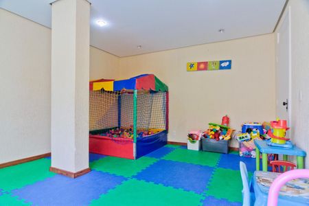 Apartamento para alugar com 60m², 3 quartos e 1 vagaÁrea comum - Playground