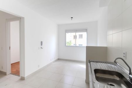 Apartamento para alugar com 32m², 2 quartos e sem vaga Apartamento para alugar com 32m², 2 quartos e sem vagaSala - Cozinha