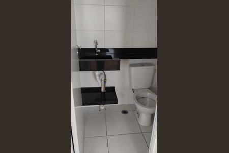 Banheiro de apartamento para alugar com 2 quartos, 32m² em Vila Socorro, São Paulo