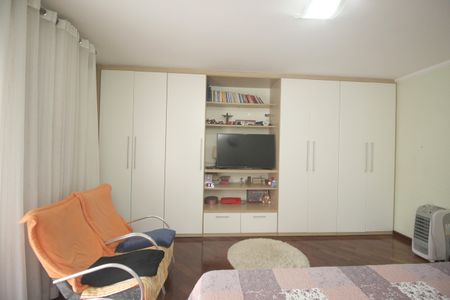 Casa à venda com 289m², 3 quartos e 6 vagasSuíte Master