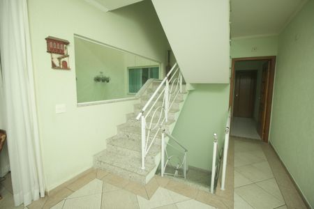 Casa à venda com 289m², 3 quartos e 6 vagasEscada